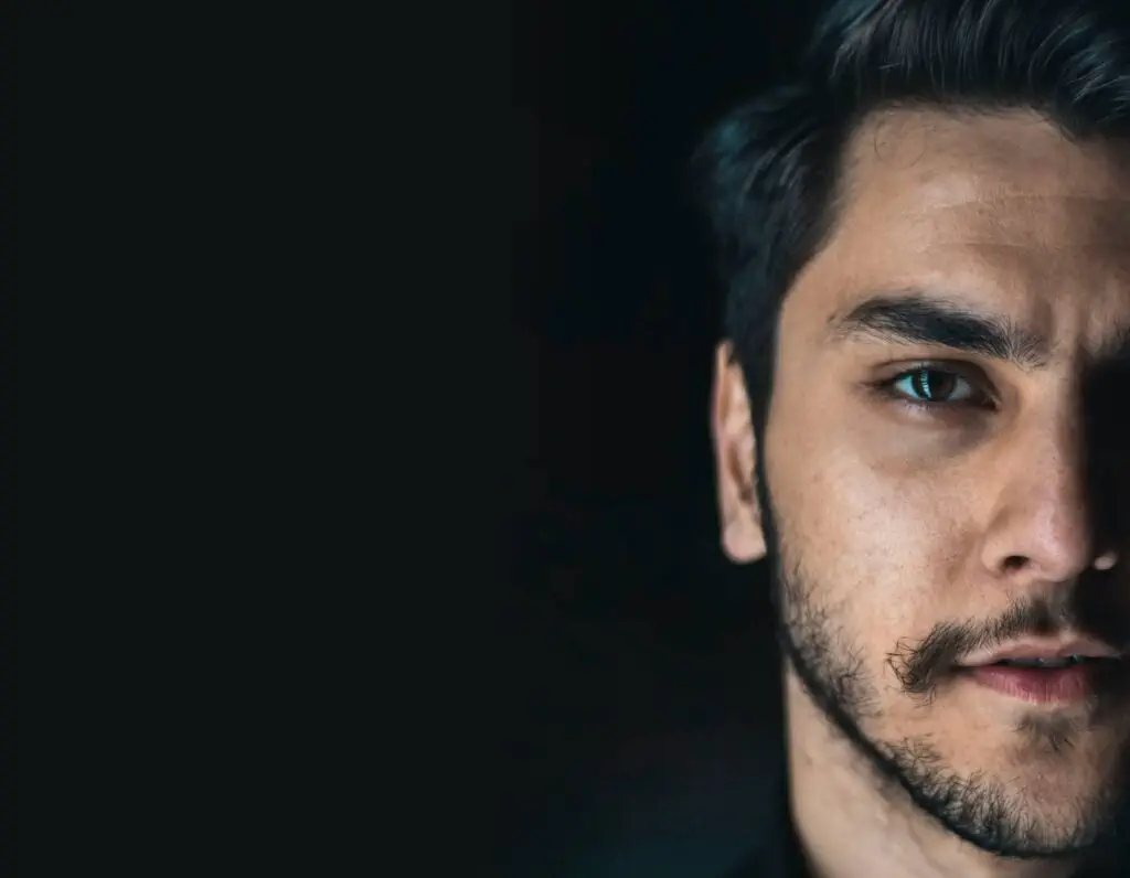 Lifting facial en hombres